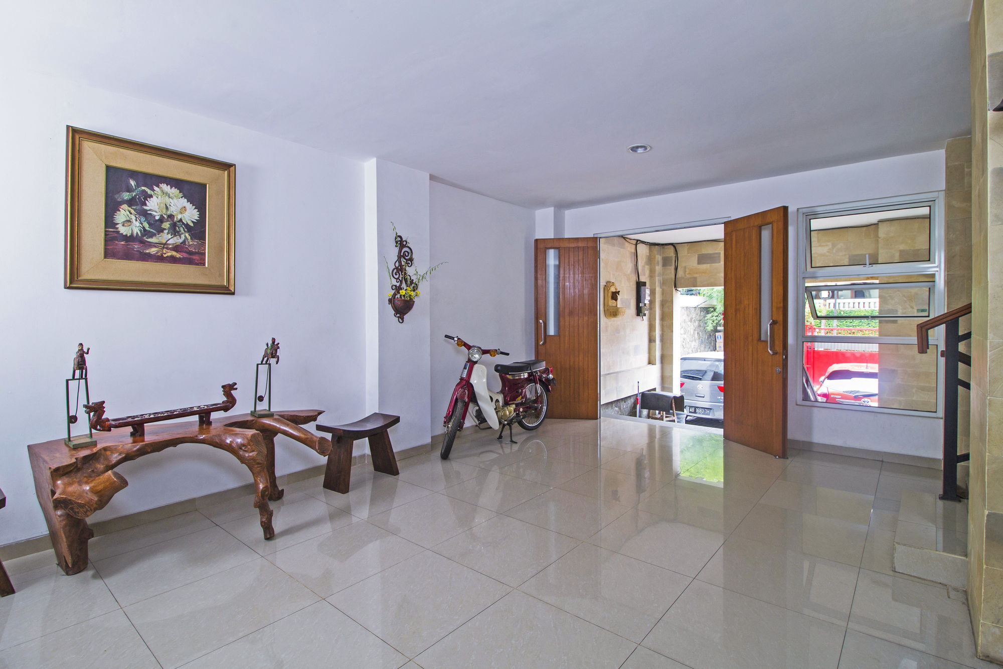 Готель Reddoorz Near Cilandak Town Square Джакарта Екстер'єр фото